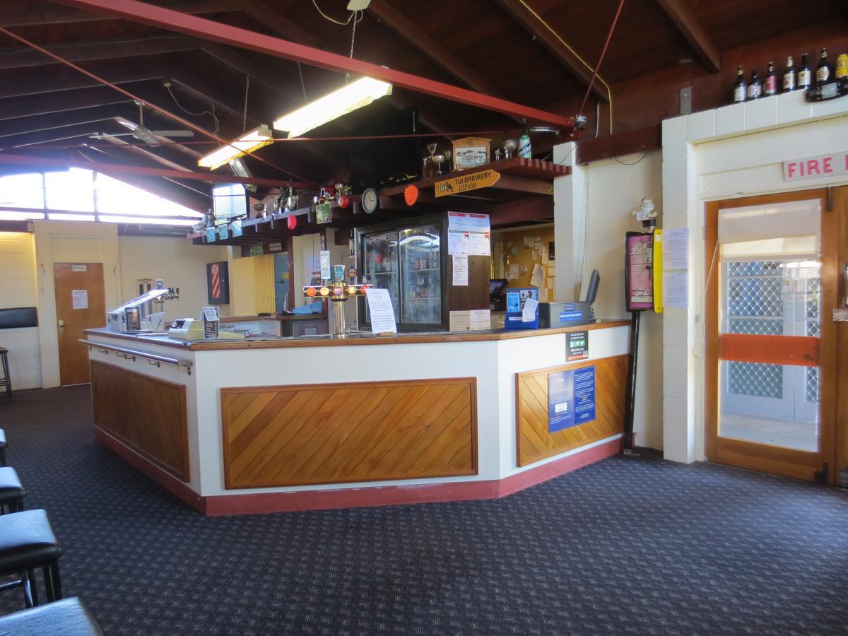 Empire Hotel Featherston エクステリア 写真